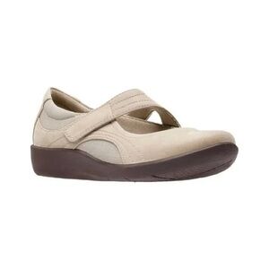 Clark’s‎ Sillian Bella Sand comfort Mary Jane’s. Women size 9.5